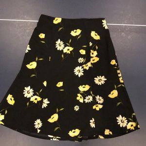 Floral Skirt Size 12P worn once like new